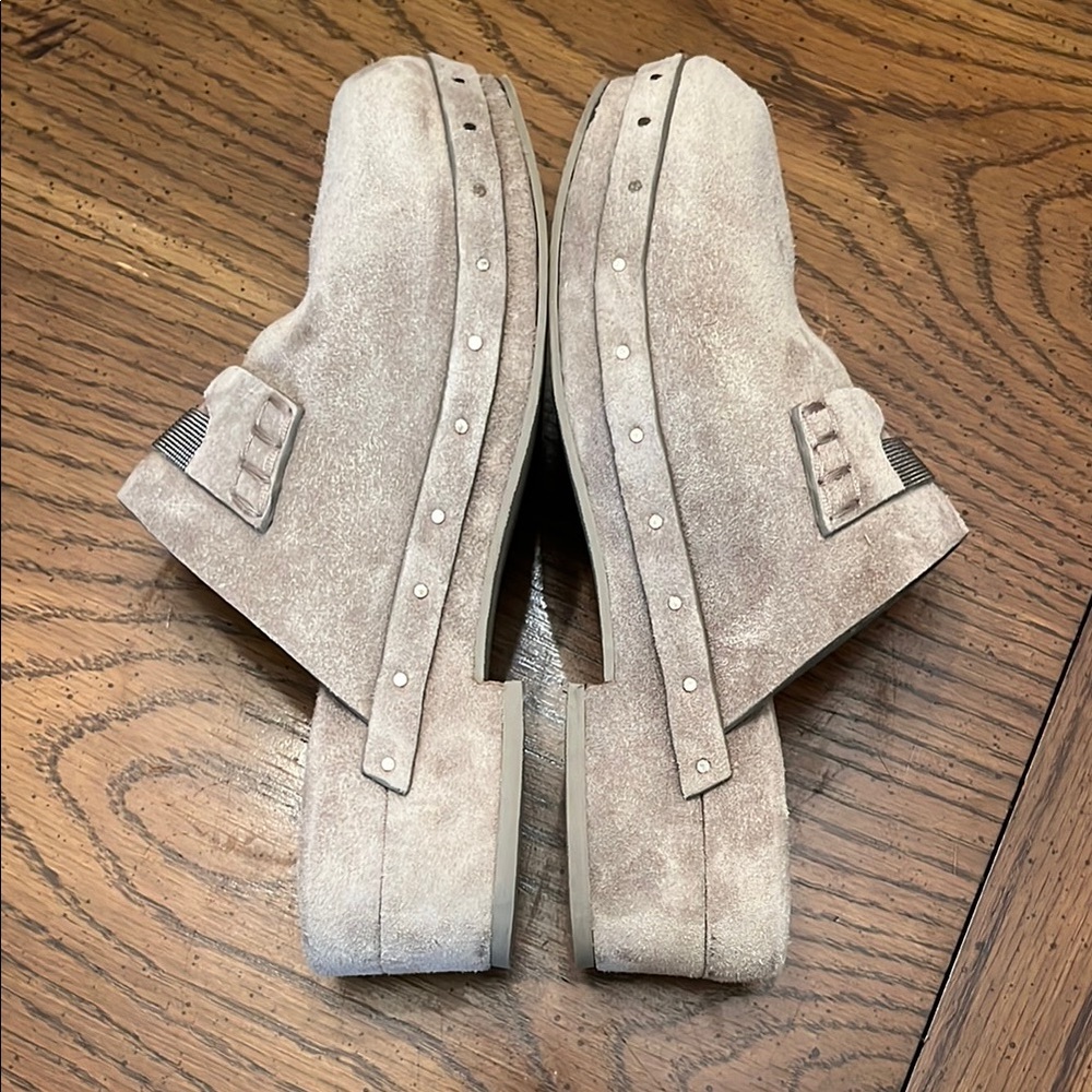 BRUNELLO CUCINELLI
Monili Suede Clogs, size 37‎ - Picture 13 of 15